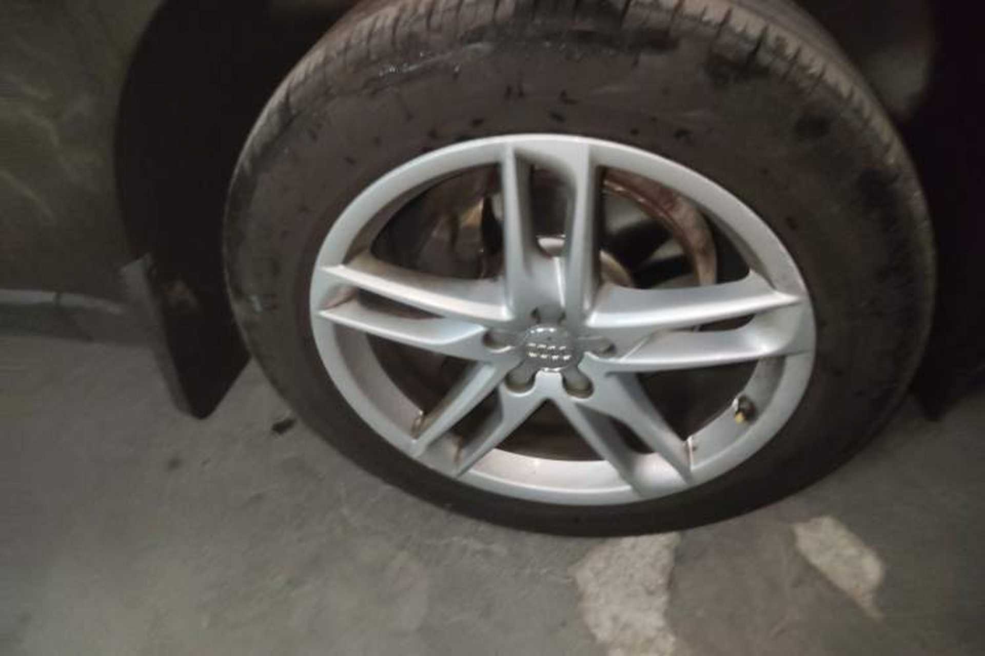 Used Audi Q5 2016 40 TFSI Comfort Model Right Front Wheel Hub