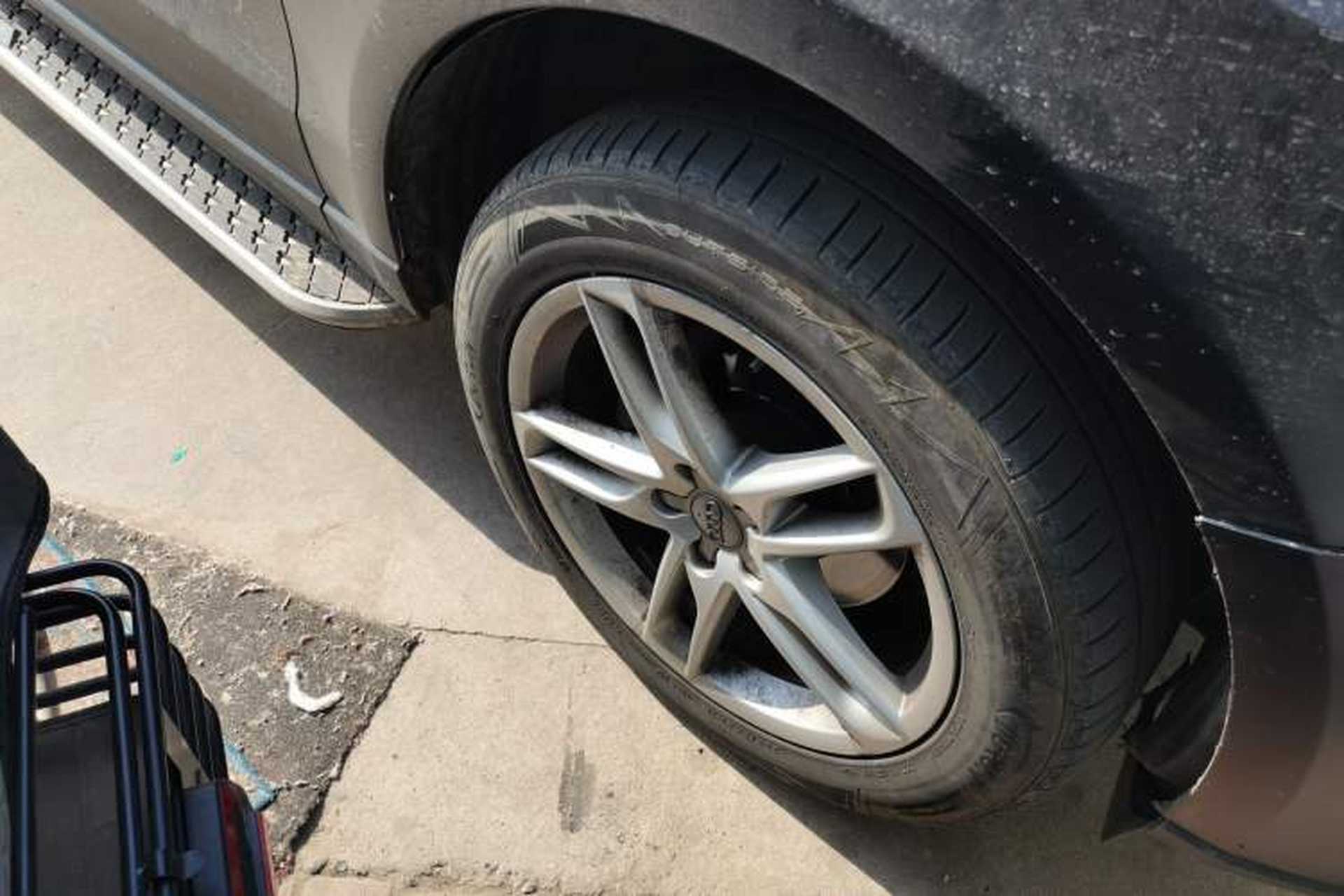 Used Audi Q5 2016 40 TFSI Trendy Edition Right Front Wheel Hub