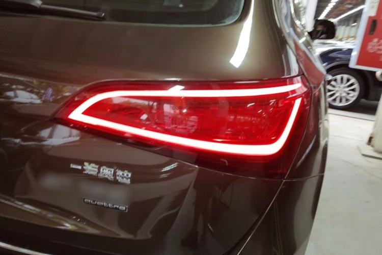 Used Audi Q5 2016 40 TFSI Trendy Edition Right Rear Taillight