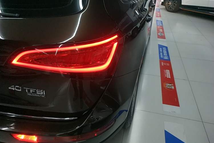 Used Audi Q5 2016 40 TFSI Trendy Edition Right Rear Taillight
