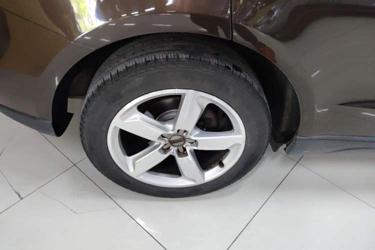 Used Audi Q5 2016 40 TFSI Technology Edition Right Rear Wheel Hub