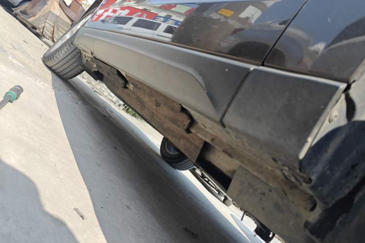 Used Audi Q5 2016 40 TFSI Trendy Edition Right Side Sill