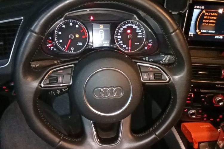 Used Audi Q5 2016 40 TFSI Technology Edition Steering Wheel
