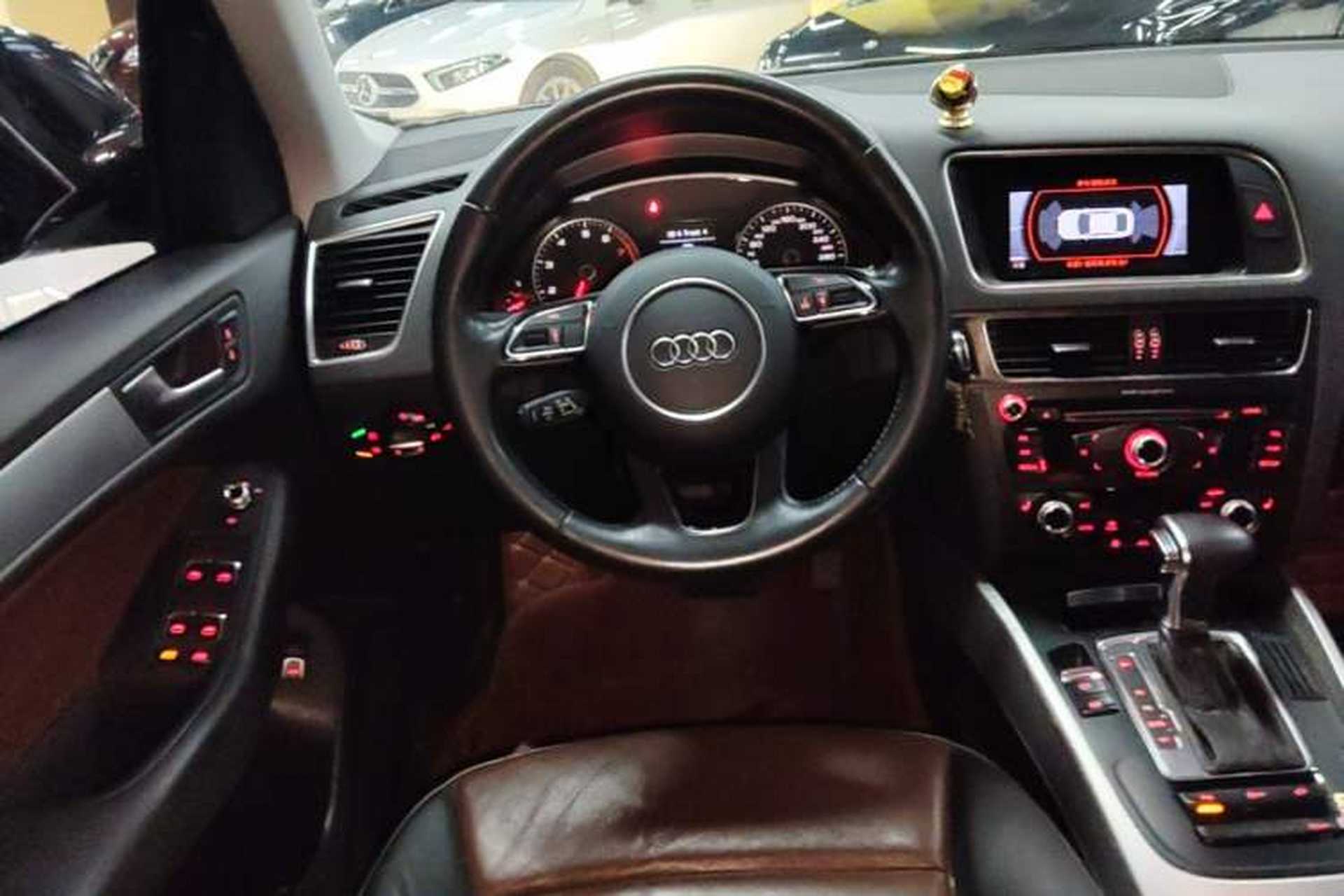 Used Audi Q5 2016 40 TFSI Technology Edition Steering Wheel