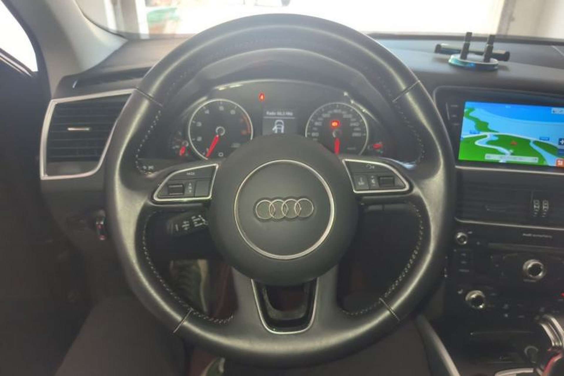 Used Audi Q5 2016 40 TFSI Technology Edition Steering Wheel