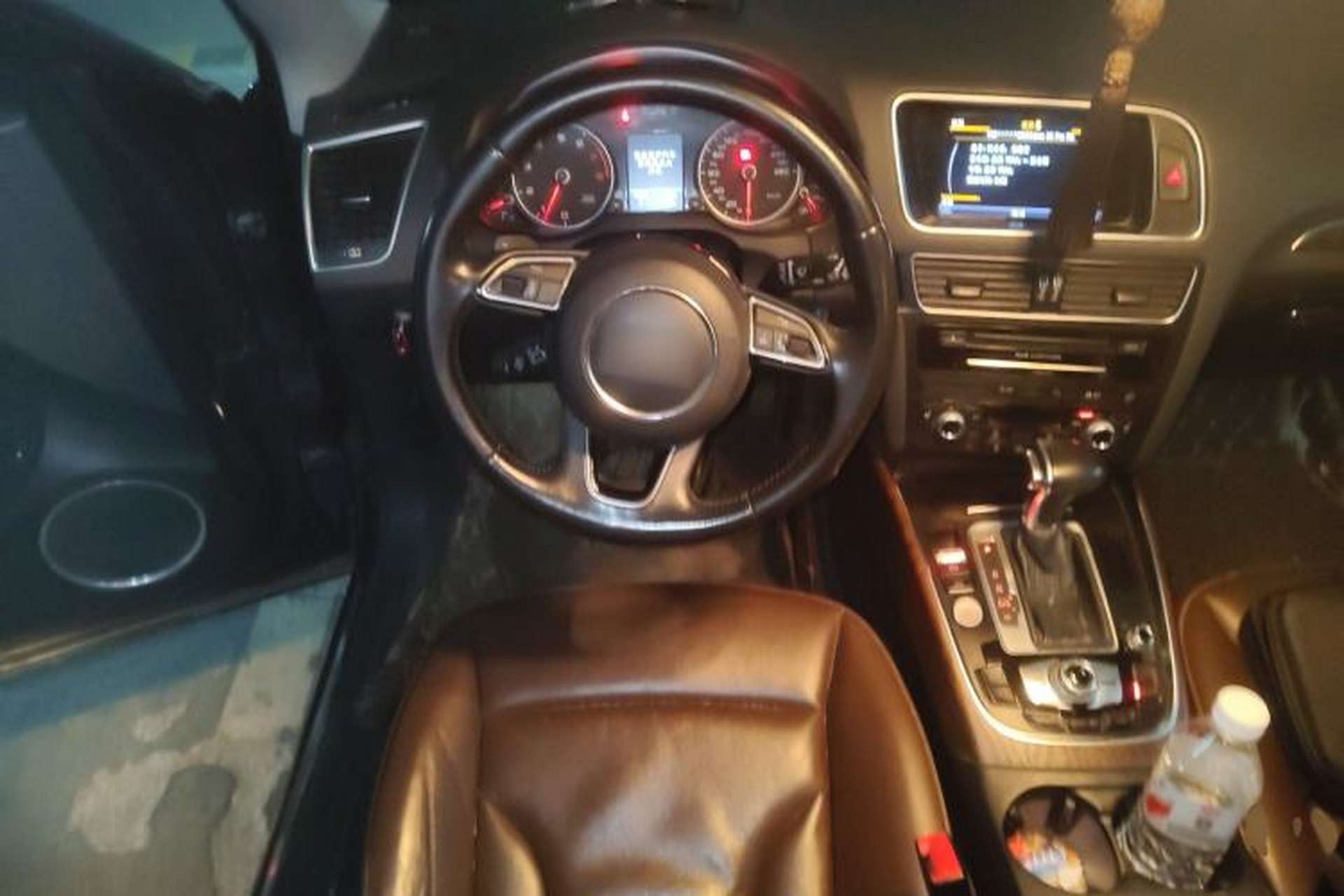 Used Audi Q5 2016 40 TFSI Comfort Model Steering Wheel