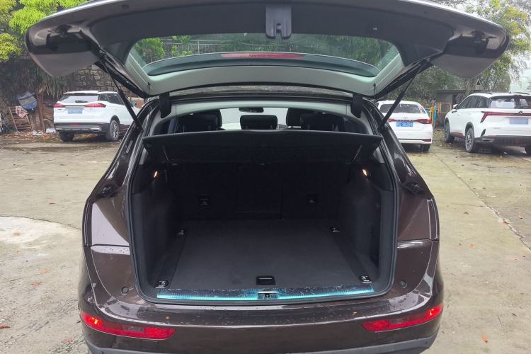 Used Audi Q5 2016 40 TFSI Technology Edition Trunk