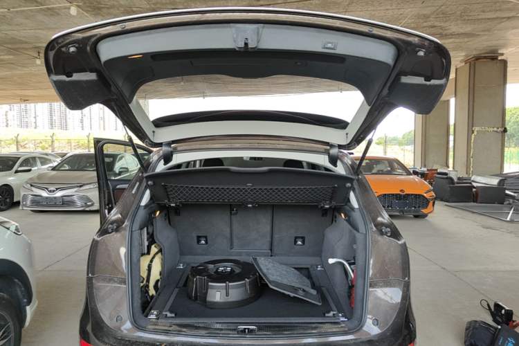 Used Audi Q5 2016 40 TFSI Technology Edition Trunk