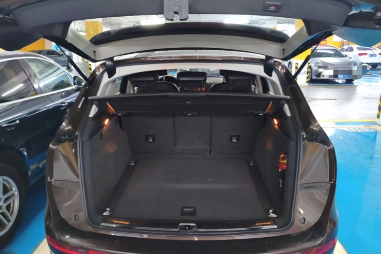 Used Audi Q5 2016 40 TFSI Technology Edition Trunk