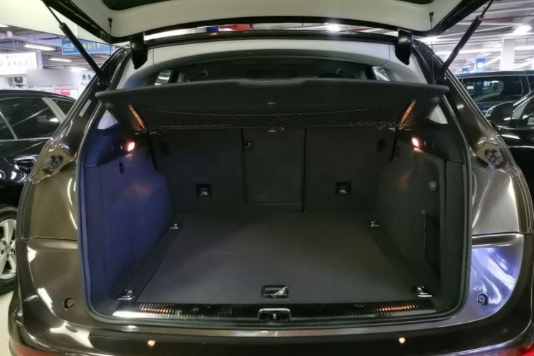 Used Audi Q5 2016 40 TFSI Technology Edition Trunk