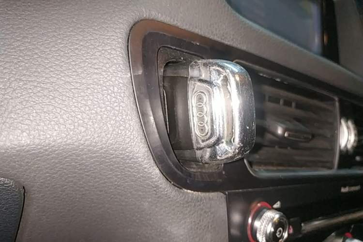 Used Audi Q5 2016 40 TFSI Trendy Edition Vehicle Key