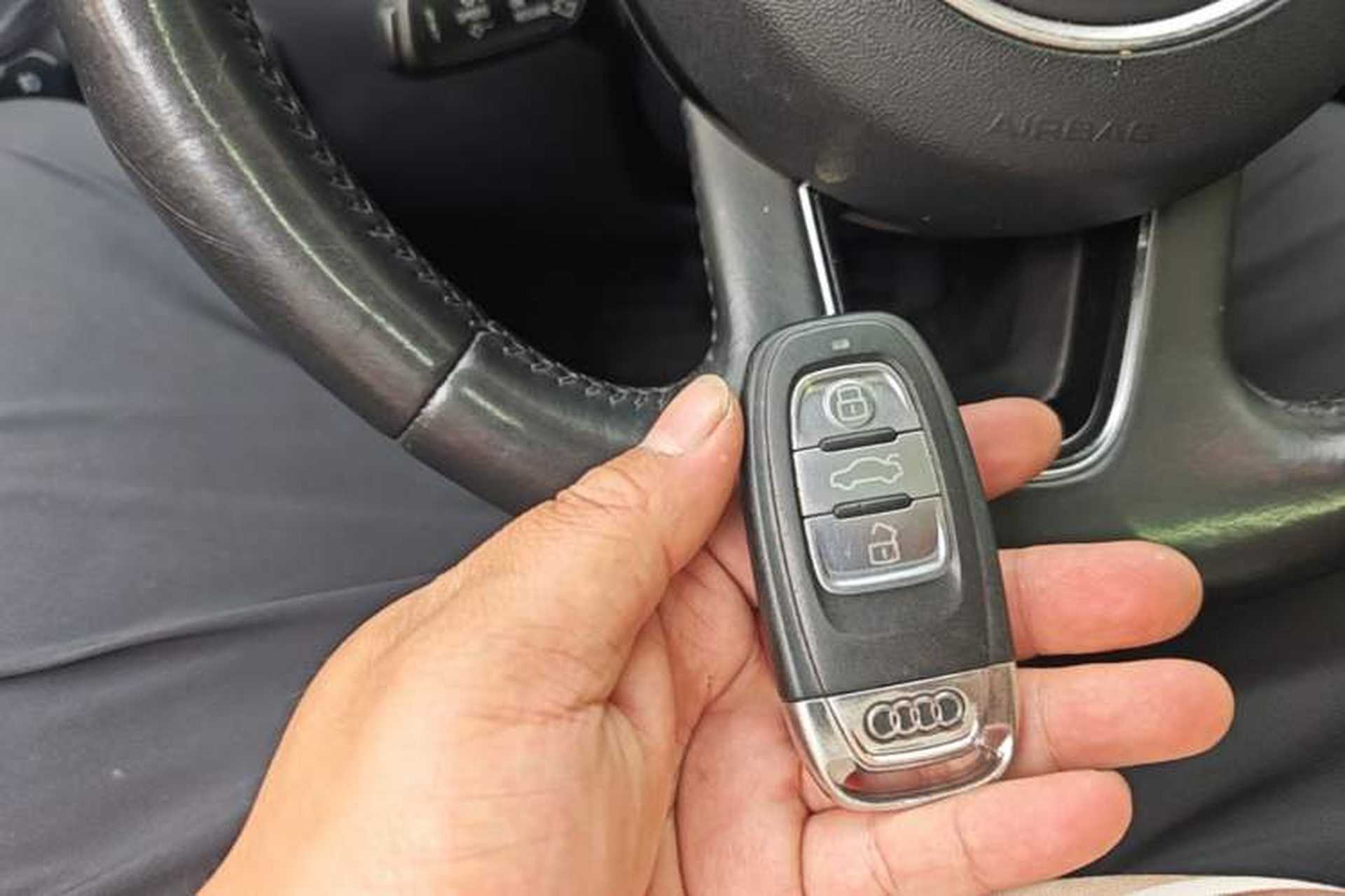 Used Audi Q5 2016 40 TFSI Technology Edition Vehicle Key