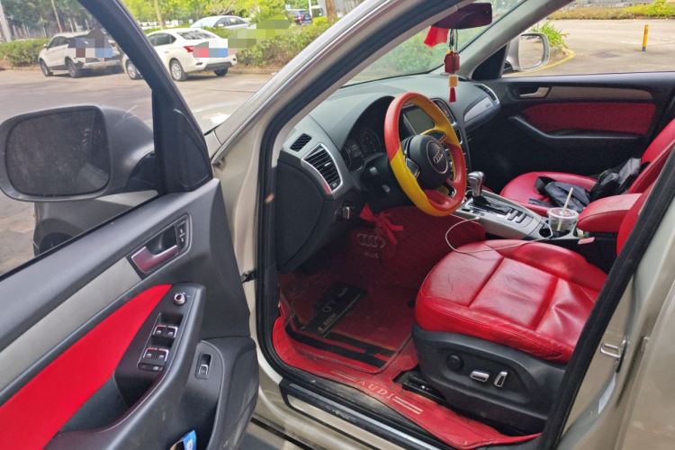 Used Audi Q5 2016 40 TFSI Trendy Edition Driver Seat