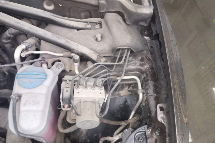 Used Audi Q5 2016 40 TFSI Technology Edition Engine Bay Left
