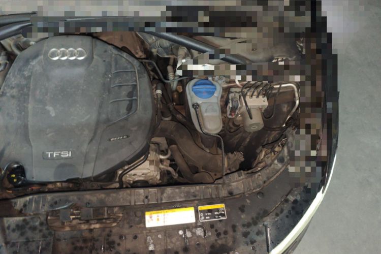 Used Audi Q5 2016 40 TFSI Technology Edition Engine Bay Left
