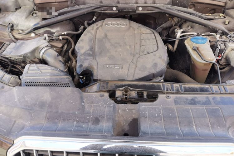 Used Audi Q5 2016 40 TFSI Trendy Edition Engine Bay