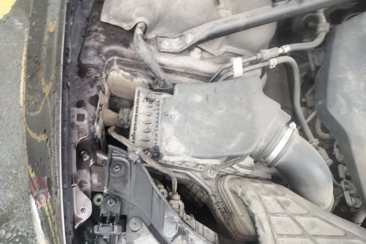 Used Audi Q5 2016 40 TFSI Technology Edition Engine Bay Right