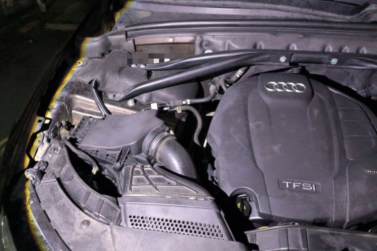 Used Audi Q5 2016 40 TFSI Trendy Edition Engine Bay Right