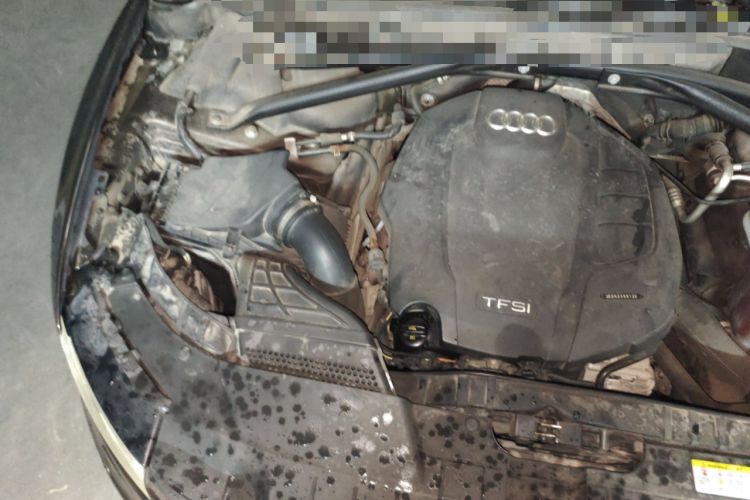 Used Audi Q5 2016 40 TFSI Technology Edition Engine Bay Right
