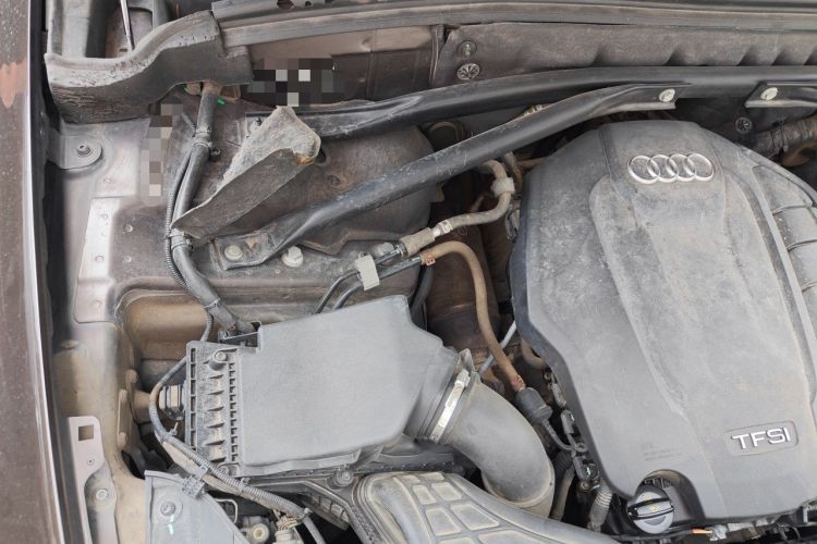 Used Audi Q5 2016 40 TFSI Technology Edition Engine Bay Right