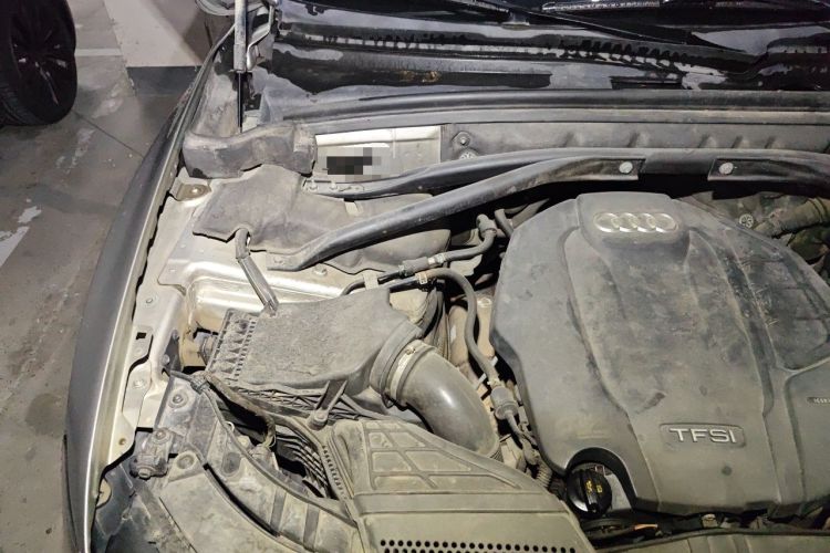 Used Audi Q5 2016 40 TFSI Trendy Edition Engine Bay Right