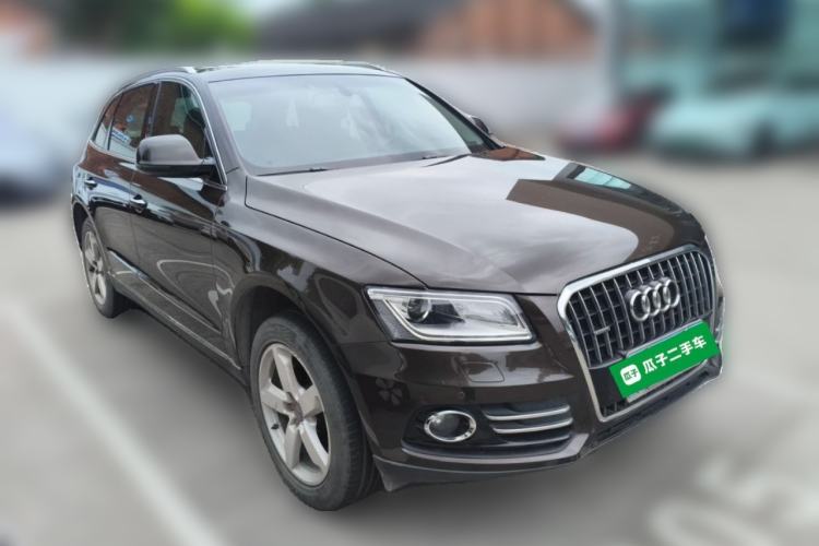 Used Audi Q5 2016 40 TFSI Technology Edition Front Right 45 Deg