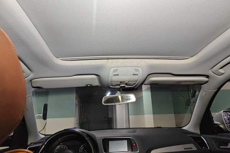 Used Audi Q5 2016 40 TFSI Trendy Edition Headliner