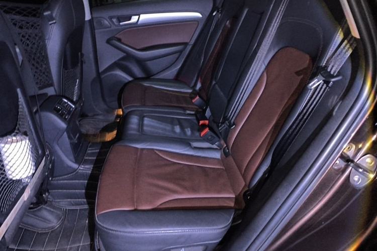Used Audi Q5 2016 40 TFSI Technology Edition Left Rear Seat