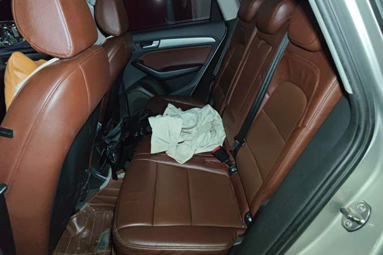 Used Audi Q5 2016 40 TFSI Trendy Edition Left Rear Seat