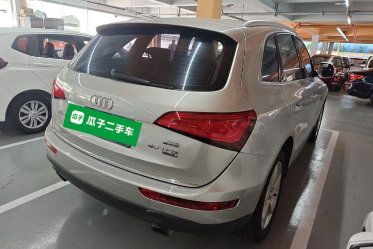 Used Audi Q5 2016 40 TFSI Technology Edition Rear Right 45 Deg