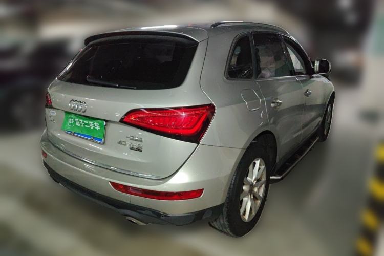 Used Audi Q5 2016 40 TFSI Trendy Edition Rear Right 45 Deg