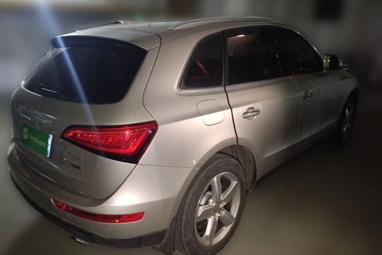 Used Audi Q5 2016 40 TFSI Technology Edition Rear Right 45 Deg