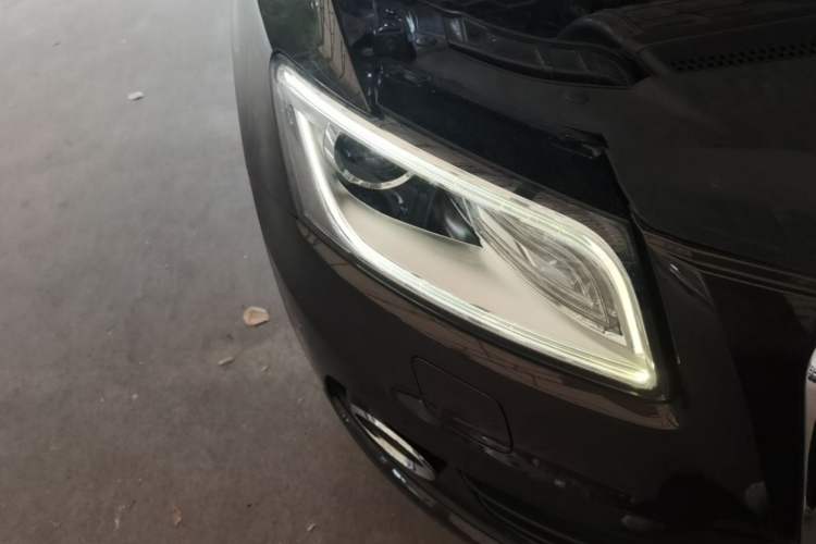 Used Audi Q5 2016 40 TFSI Technology Edition Right Front Headlight