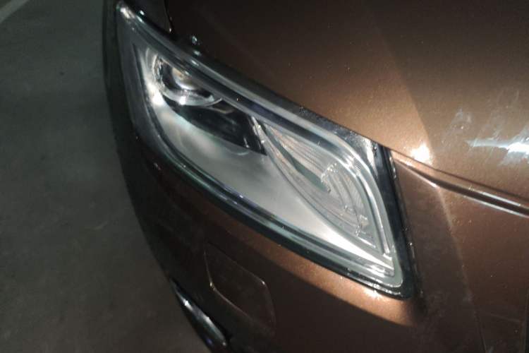 Used Audi Q5 2016 40 TFSI Technology Edition Right Front Headlight