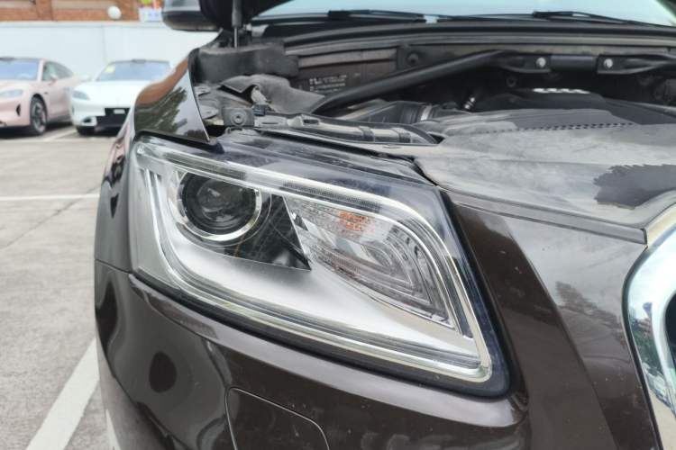 Used Audi Q5 2016 40 TFSI Technology Edition Right Front Headlight
