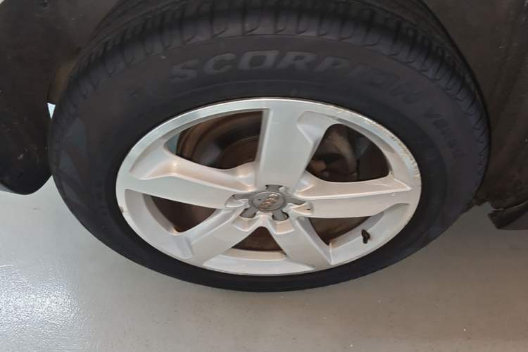 Used Audi Q5 2016 40 TFSI Technology Edition Right Rear Wheel Hub