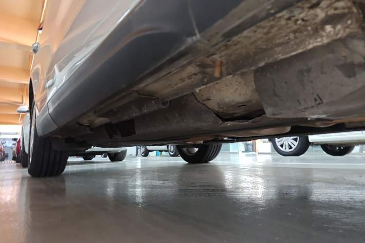 Used Audi Q5 2016 40 TFSI Technology Edition Right Side Sill