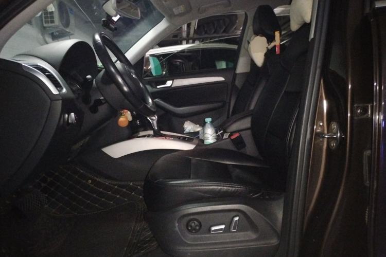 Used Audi Q5 2016 40 TFSI Trendy Edition Left Front Seat