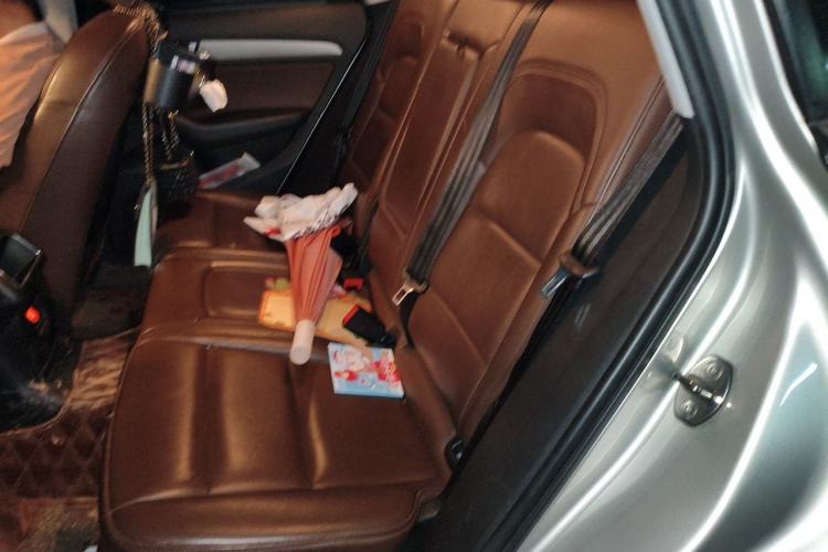 Used Audi Q5 2016 40 TFSI Trendy Edition Left Rear Seat