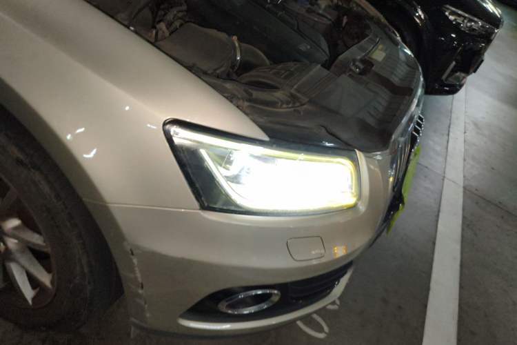 Used Audi Q5 2016 40 TFSI Trendy Edition Right Front Headlight