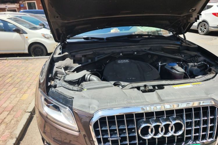 Used Audi Q5 2016 40 TFSI Trendy Edition Engine Bay Right