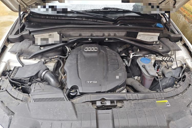 Used Audi Q5 2016 40 TFSI Trendy Edition Engine Bay