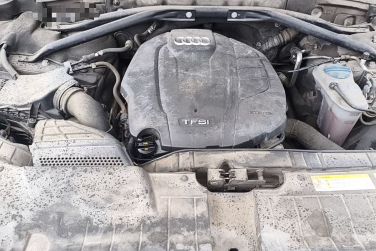 Used Audi Q5 2016 40 TFSI Technology Edition Engine Bay