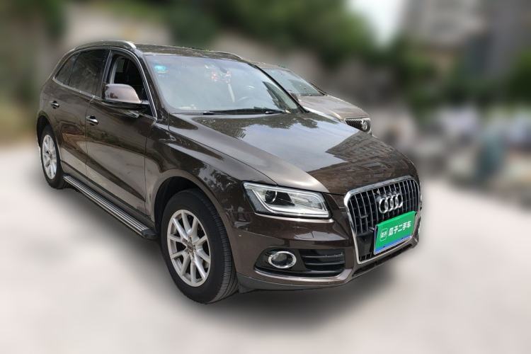 Used Audi Q5 2016 40 TFSI Trendy Edition Front Right 45 Deg