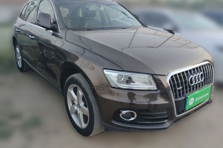 Used Audi Q5 2016 40 TFSI Technology Edition Front Right 45 Deg