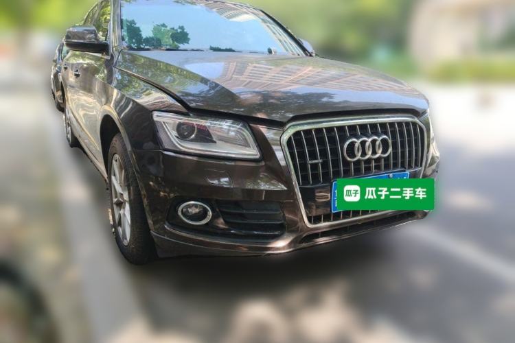Used Audi Q5 2016 40 TFSI Trendy Edition Front Right 45 Deg