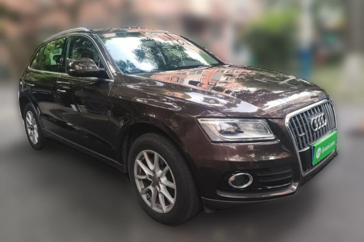Used Audi Q5 2016 40 TFSI Trendy Edition Front Right 45 Deg