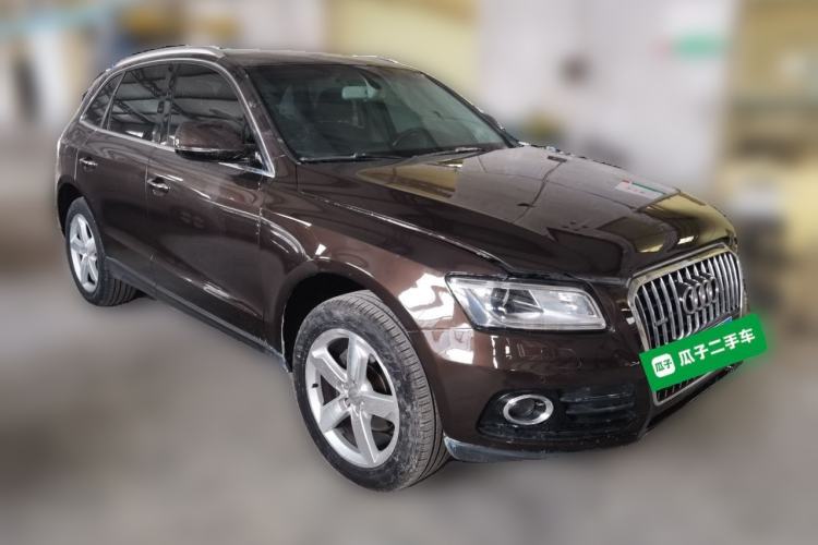 Used Audi Q5 2016 40 TFSI Technology Edition Front Right 45 Deg