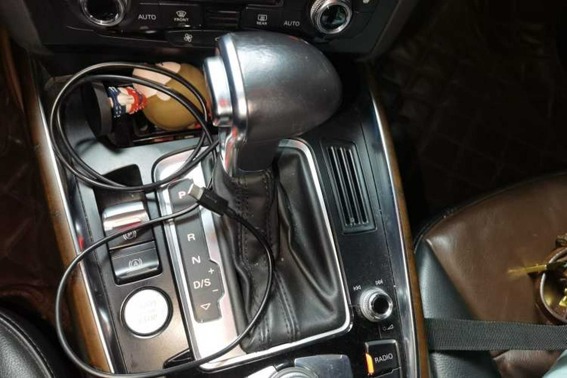 Used Audi Q5 2016 40 TFSI Comfort Model Gear Lever