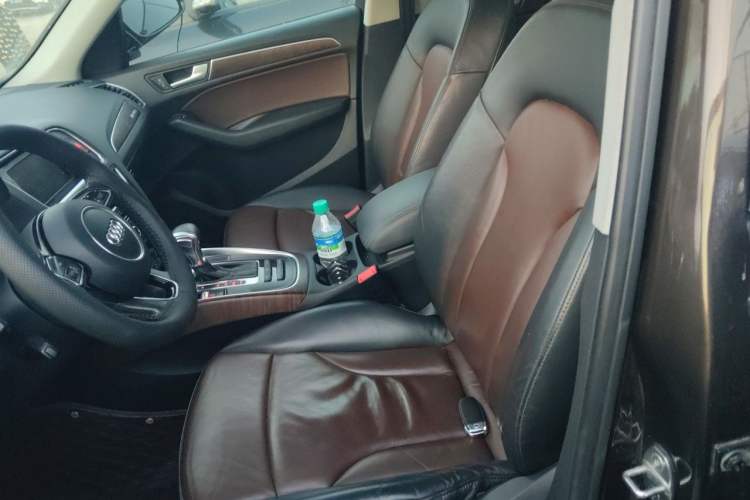 Used Audi Q5 2016 40 TFSI Technology Edition Left Front Seat